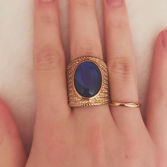 VINTAGE RING - Picture 2 of 3